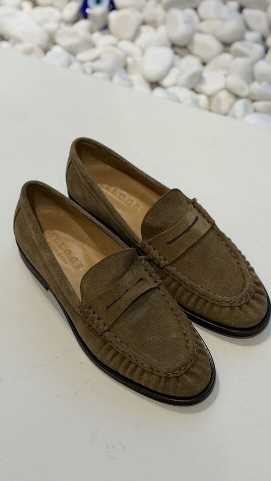 Süet Loafer